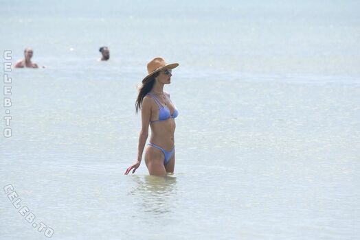 Alessandra Ambrosio Leaked Nude OnlyFans (Photo 1122)