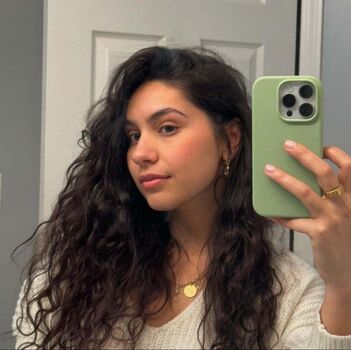 Alessia Cara Leaked Nude OnlyFans (Photo 179)