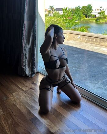alessiaferrara Leaked Nude OnlyFans (Photo 11)