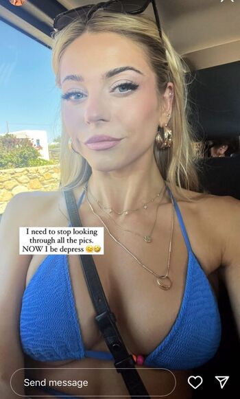 Alex Grey Leaked Nude OnlyFans (Photo 24)