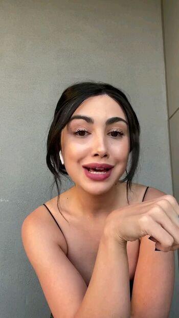 Alexa Mansour