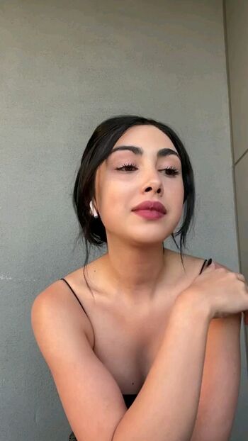 Alexa Mansour