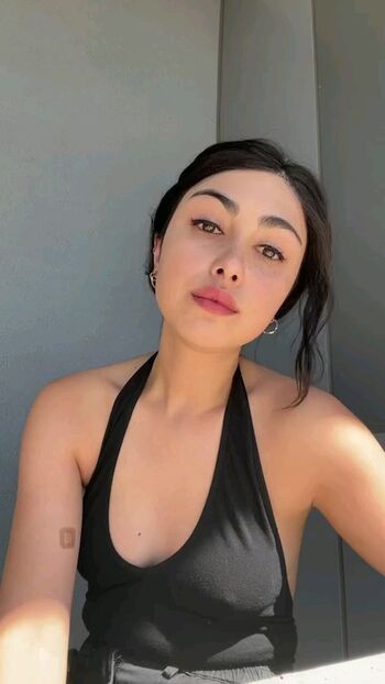 Alexa Mansour