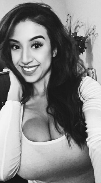 Alexandra Nicole Leaked Nude OnlyFans (Photo 59)