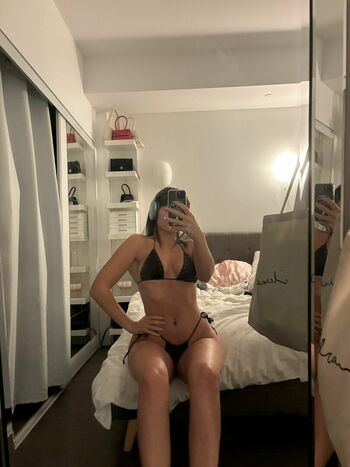 Alexandra_xoxo Leaked Nude OnlyFans (Photo 4)