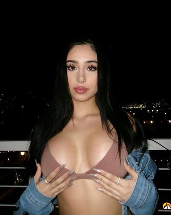 Alexia Magallon Leaked Nude OnlyFans (Photo 10)