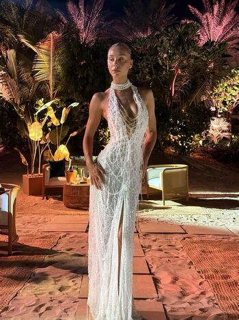 Alexis Ren Leaked Nude OnlyFans (Photo 584)