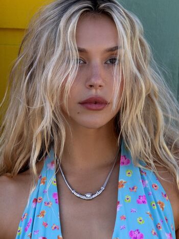 Alexis Ren Leaked Nude OnlyFans (Photo 610)