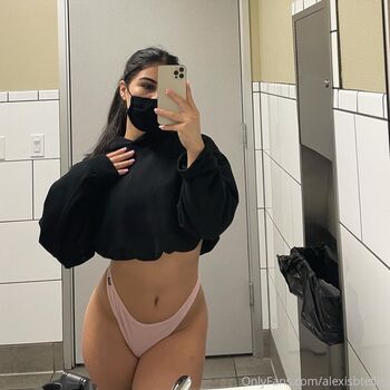 Alexisbtelles Leaked Nude OnlyFans (Photo 19)