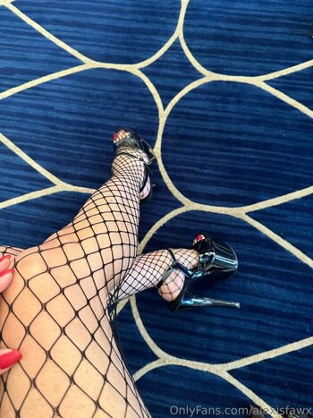 alexisfawx Leaked Nude OnlyFans (Photo 19)