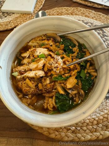 alexisfawx Leaked Nude OnlyFans (Photo 25)