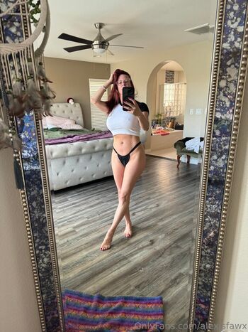 alexisfawx Leaked Nude OnlyFans (Photo 29)