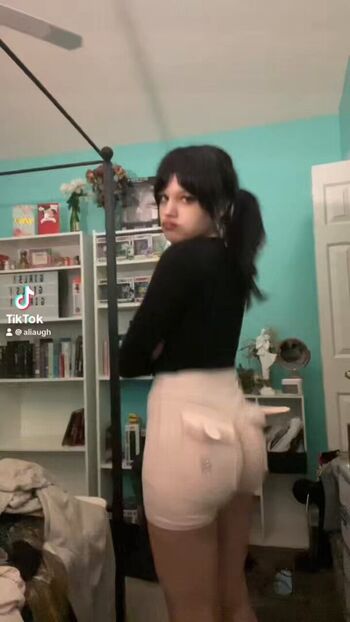 alia_dakka