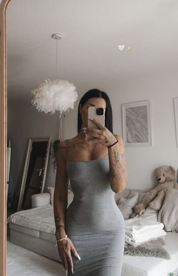 Alia VK