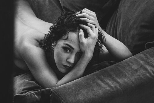 Alice Belaïdi Leaked Nude OnlyFans (Photo 12)