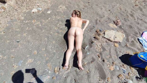 Alice Bitch Leaked Nude OnlyFans (Photo 22)