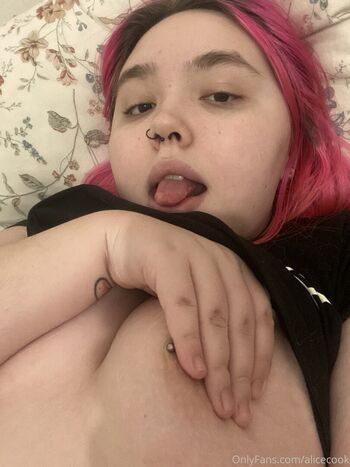 alicecook Leaked Nude OnlyFans (Photo 27)