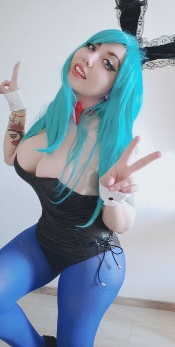 Aliceinwondercat