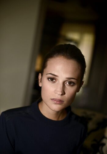 Alicia Vikander Leaked Nude OnlyFans (Photo 127)