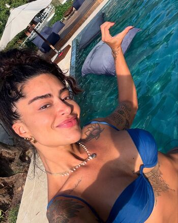 Aline Riscado Leaked Nude OnlyFans (Photo 27)
