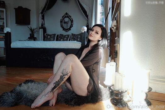 alissa_noir Leaked Nude OnlyFans (Photo 82)
