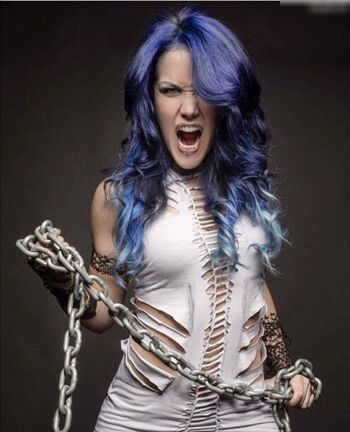 Alissa White-Gluz