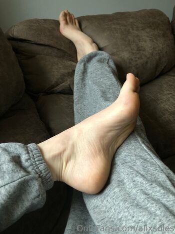 alixsoles Leaked Nude OnlyFans (Photo 29)