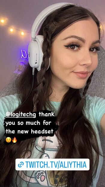 Aliythia Leaked Nude OnlyFans (Photo 200)