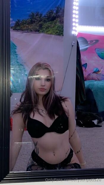 AllysonPotts20 Leaked Nude OnlyFans (Photo 25)
