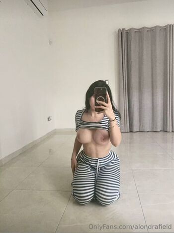 alondrafield Leaked Nude OnlyFans (Photo 50)