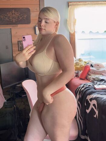 AlsoAmandaRae Leaked Nude OnlyFans (Photo 6)