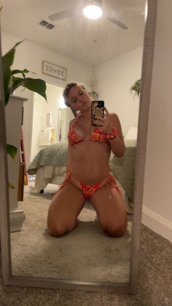 Alyssa Leary Leaked Nude OnlyFans (Photo 20)