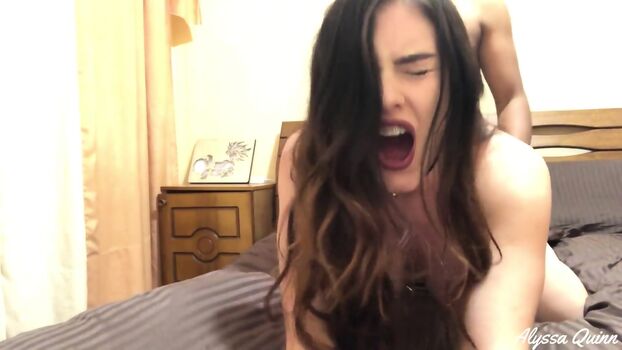 Alyssa Quinn Leaked Nude OnlyFans (Photo 3)