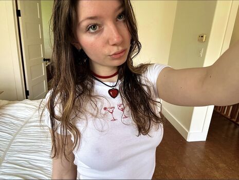 Alyssa Schwartz Leaked Nude OnlyFans (Photo 6)