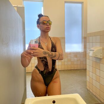alyxita
