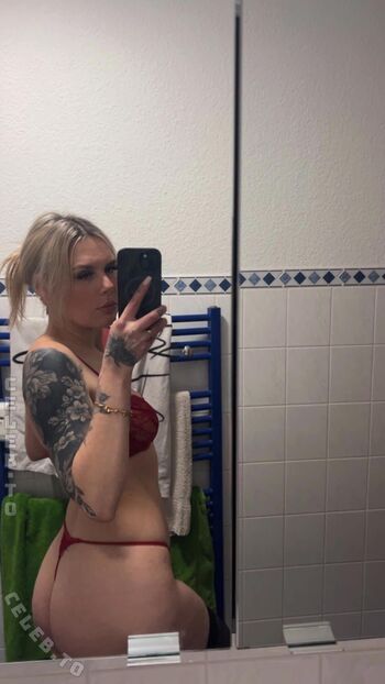 Amber_Glaze Leaked Nude OnlyFans (Photo 2)