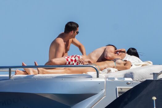 Amelia Hamlin Leaked Nude OnlyFans (Photo 5)