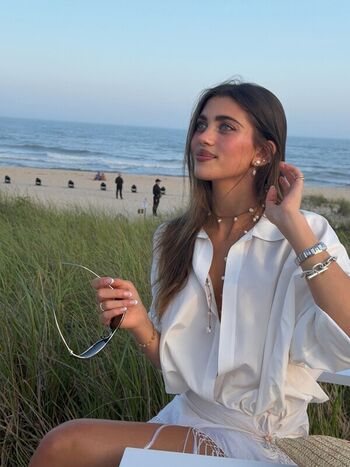 Amelie Zilber