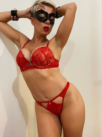 Ami Young Leaked Nude OnlyFans (Photo 14)