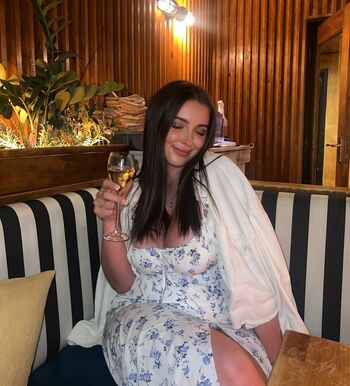Amy Clifford Leaked Nude OnlyFans (Photo 23)