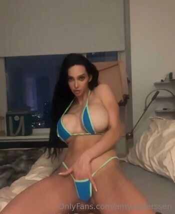 amyanderssen Leaked Nude OnlyFans (Photo 9)
