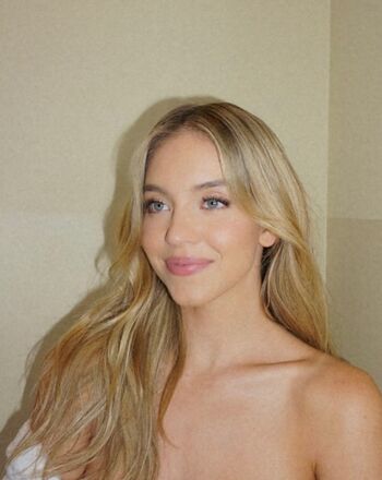 Ana De Armas Leaked Nude OnlyFans (Photo 858)