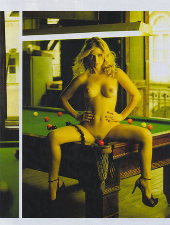 Ana Paula Tabalipa Leaked Nude OnlyFans (Photo 7)