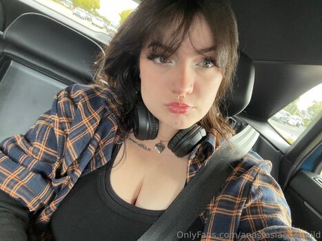 anastasiagoeswild