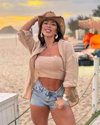 Andrea De Andrade Leaked Nude OnlyFans (Photo 23)