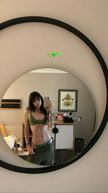 Andrea tova Leaked Nude OnlyFans (Photo 4)