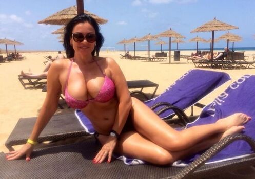 Angela Cavagna Leaked Nude OnlyFans (Photo 60)