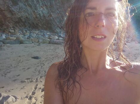 Angela Lavilla Canedo Leaked Nude OnlyFans (Photo 6)