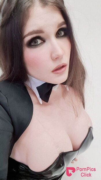 Angelina Lin