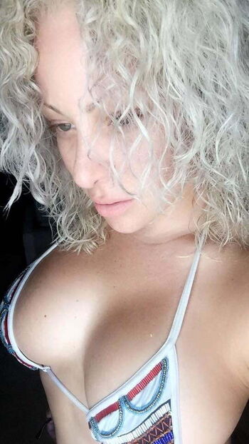 Angelique Burgos Leaked Nude OnlyFans (Photo 15)